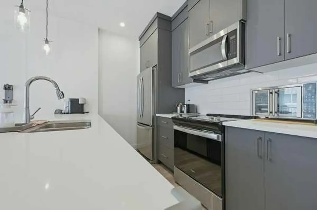 380 Seton Villas SE Calgary AB T3M 3T8
