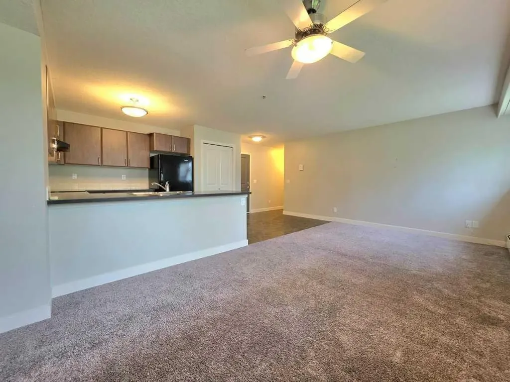 709 6 Avenue SE Slave Lake AB T0G 2A3