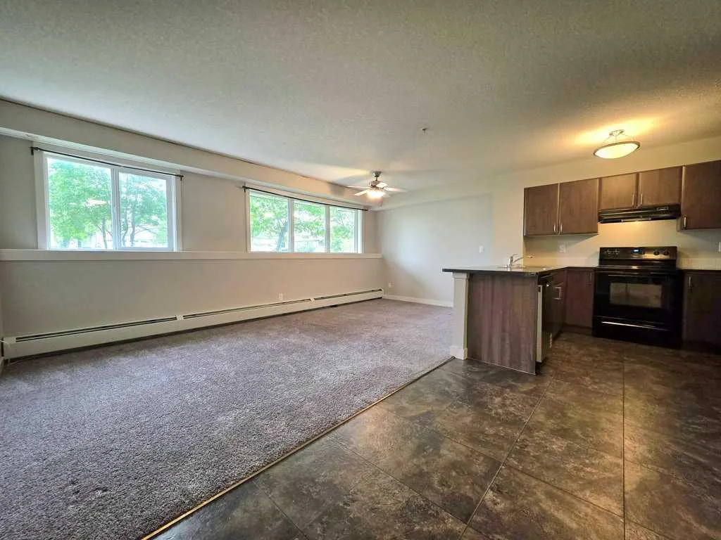 709 6 Avenue SE Slave Lake AB T0G 2A3