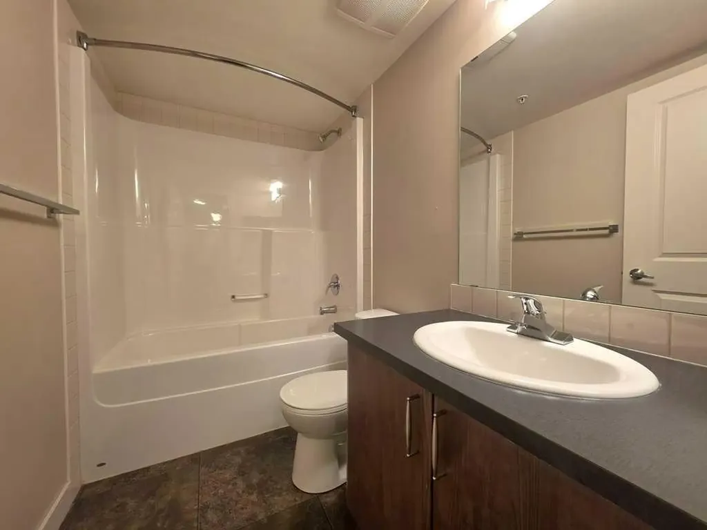 709 6 Avenue SE Slave Lake AB T0G 2A3