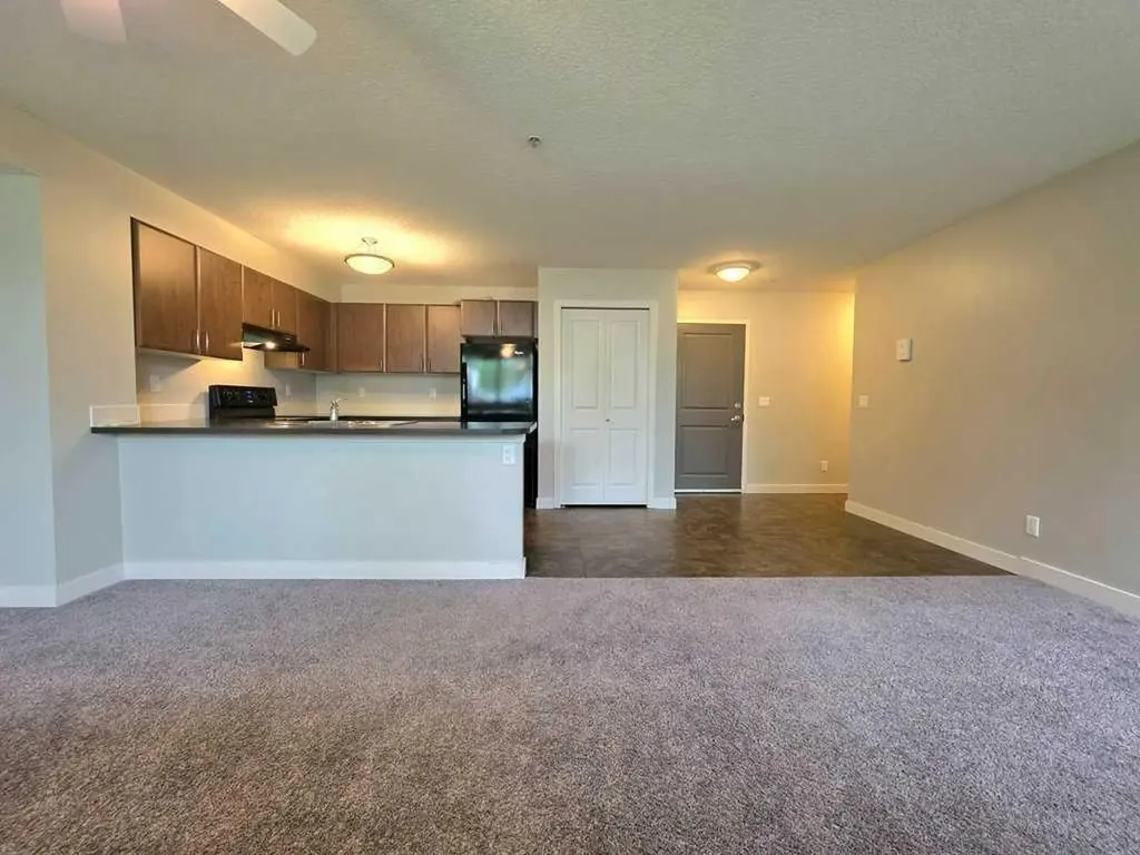 709 6 Avenue SE Slave Lake AB T0G 2A3
