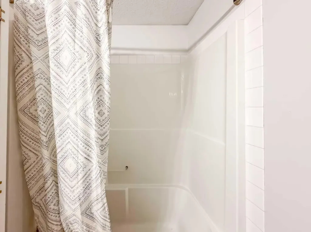 10761 74 Avenue Grande Prairie AB T8W 2T2