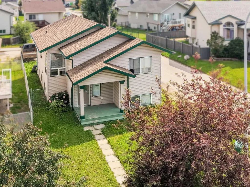 10761 74 Avenue Grande Prairie AB T8W 2T2