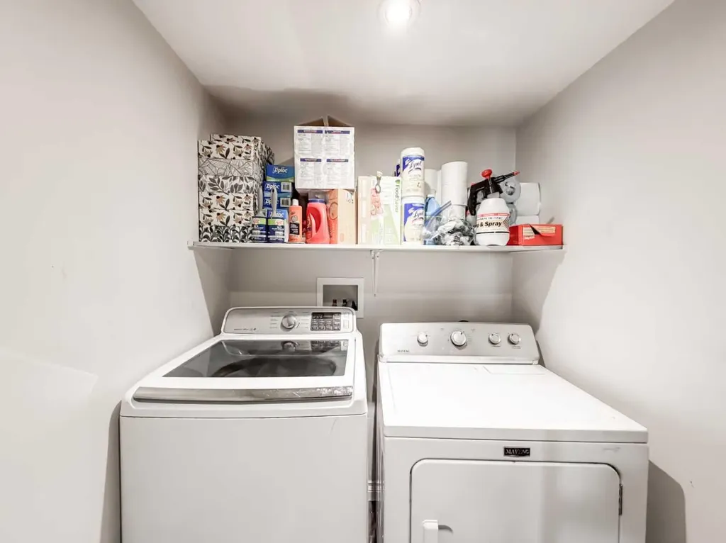 10761 74 Avenue Grande Prairie AB T8W 2T2