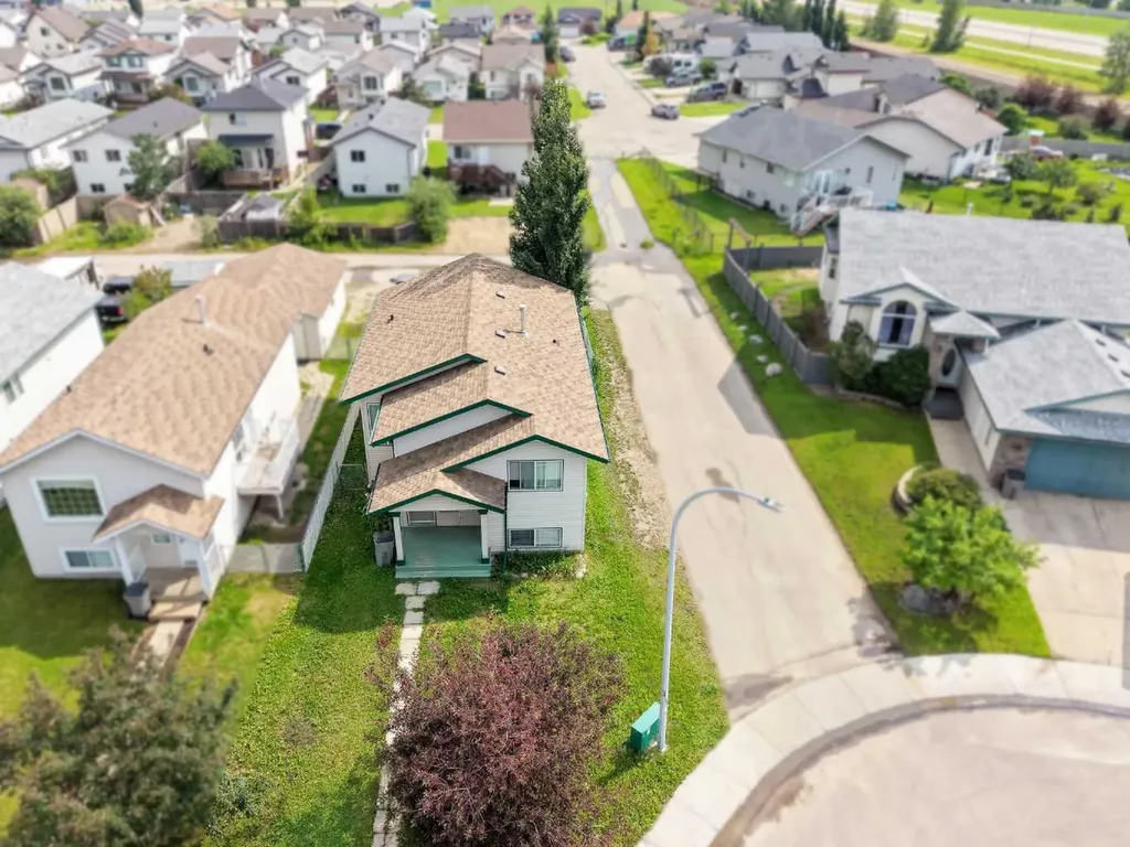 10761 74 Avenue Grande Prairie AB T8W 2T2