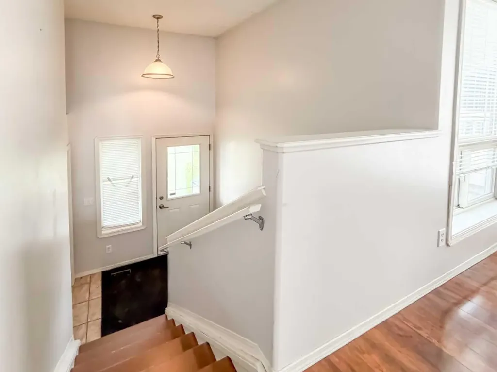 10761 74 Avenue Grande Prairie AB T8W 2T2