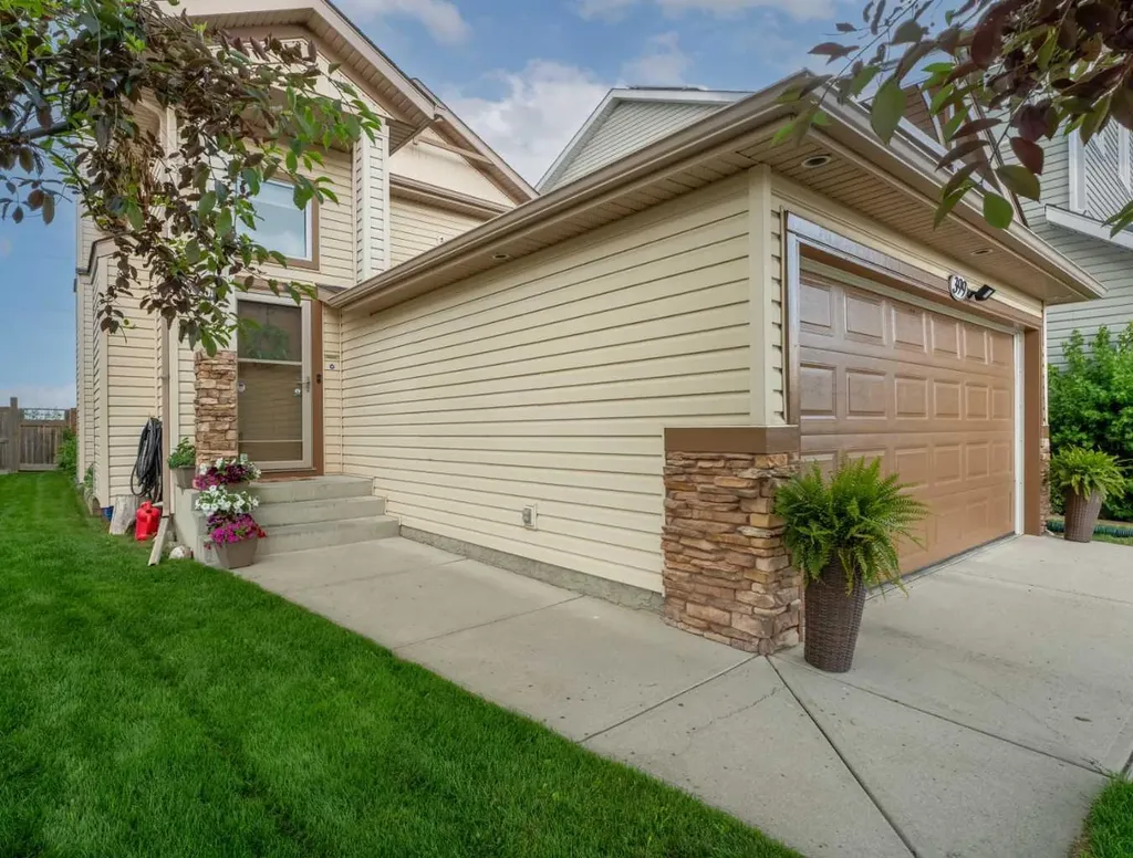399 Tuscany Ridge Heights NW Calgary AB T3L 3B6