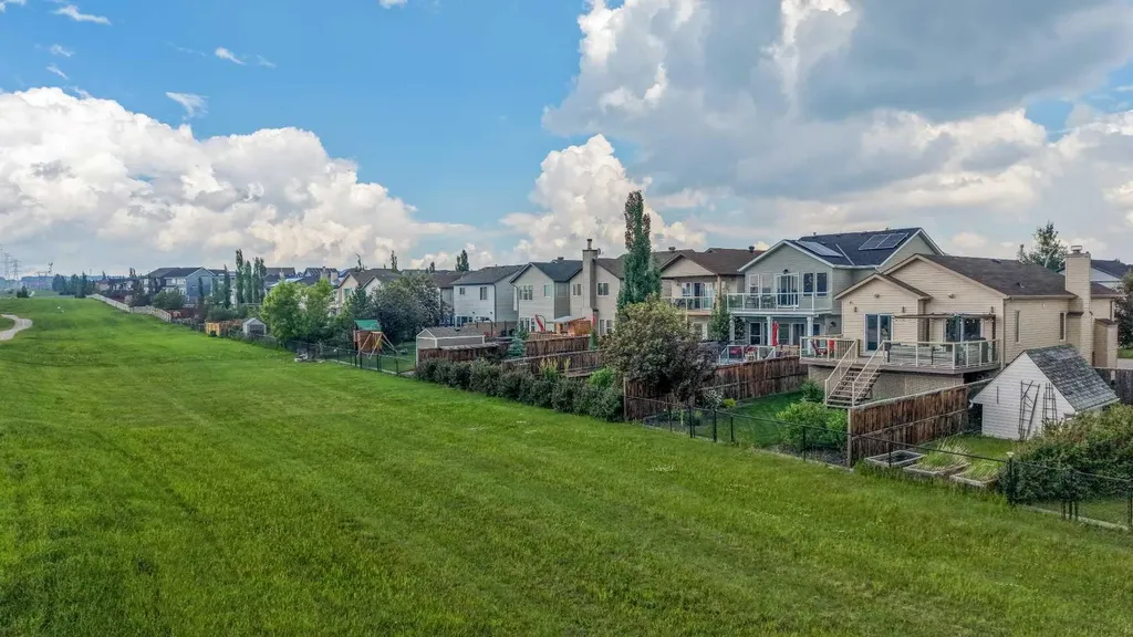 399 Tuscany Ridge Heights NW Calgary AB T3L 3B6