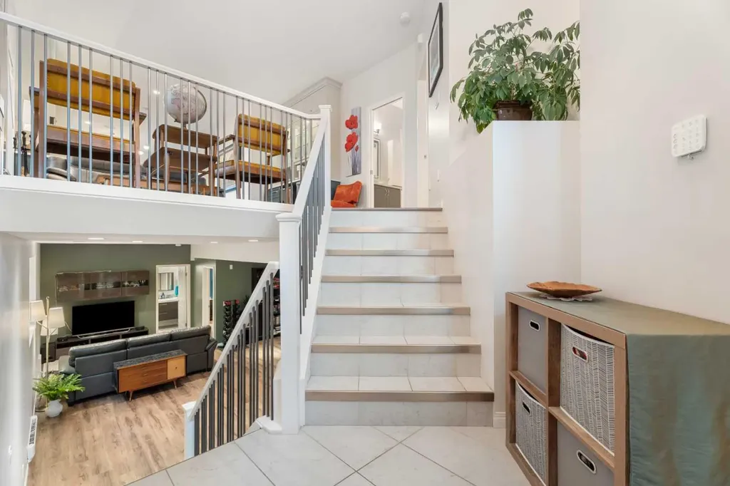 399 Tuscany Ridge Heights NW Calgary AB T3L 3B6