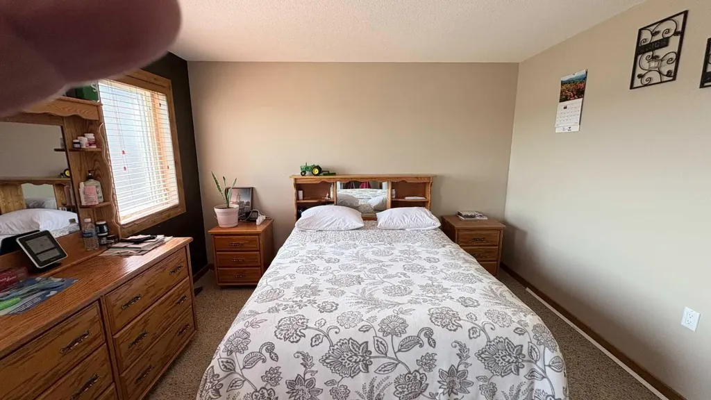 253 Westview Crescent Bow Island AB T0K 0G0