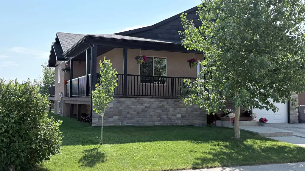 253 Westview Crescent Bow Island AB T0K 0G0