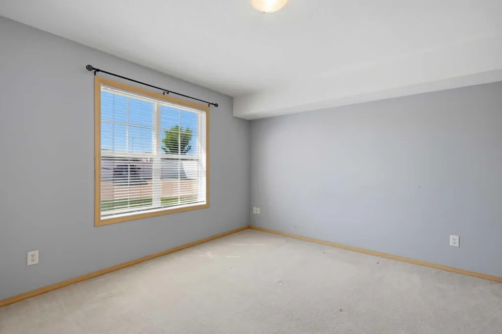 33 Jennings Crescent Red Deer AB T4P 0A3