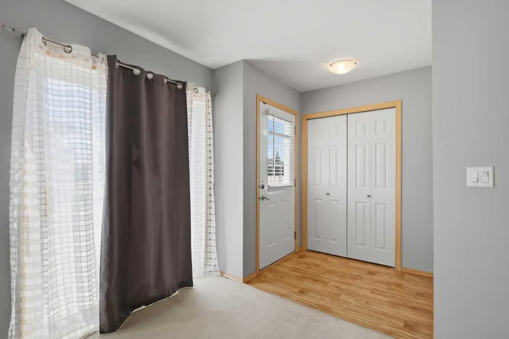 33 Jennings Crescent Red Deer AB T4P 0A3