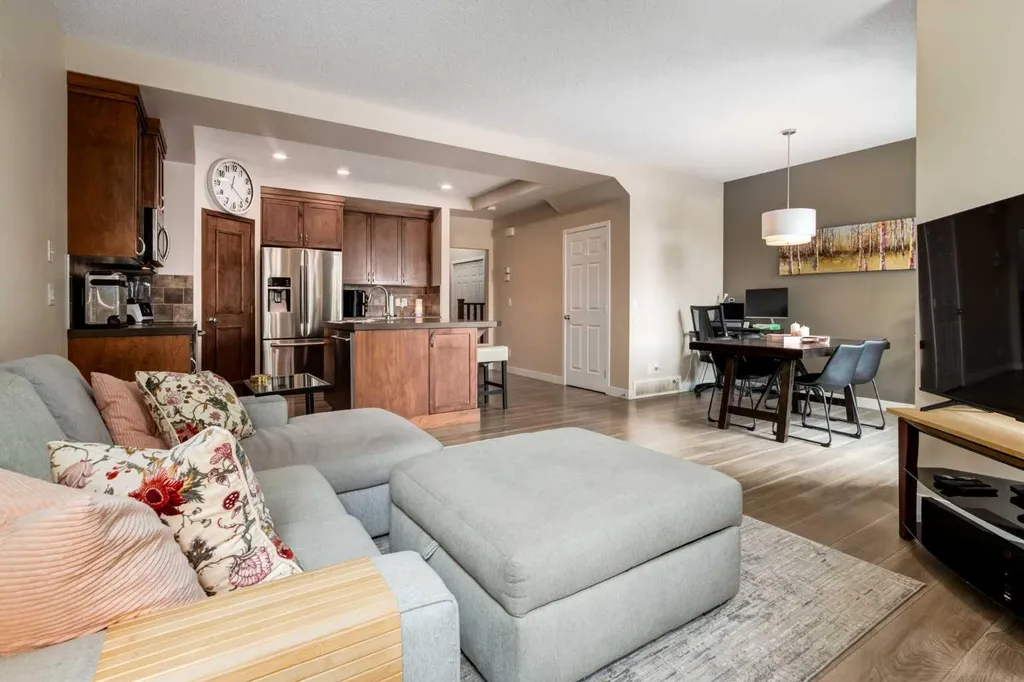 82 Brightoncrest Grove SE Calgary AB T2Z 0V5
