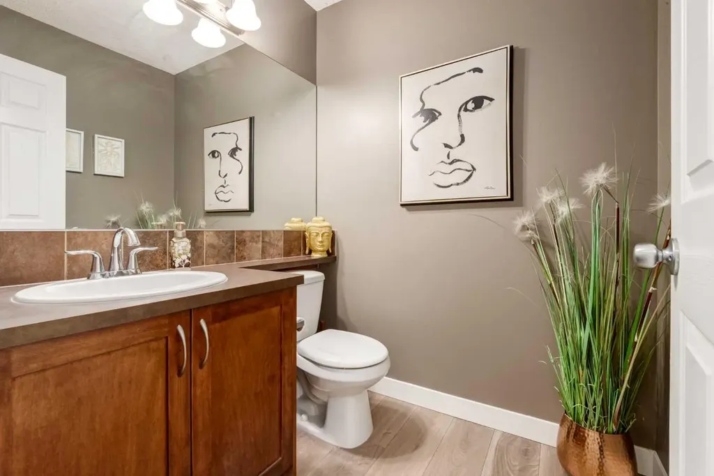 82 Brightoncrest Grove SE Calgary AB T2Z 0V5