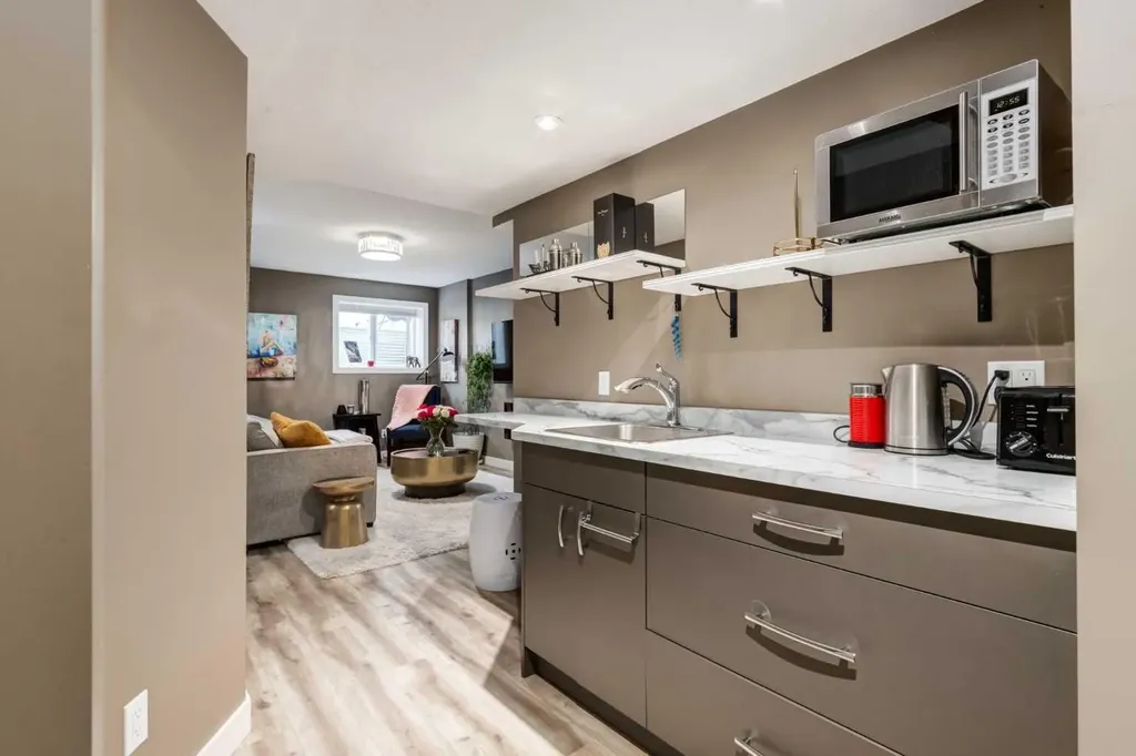 82 Brightoncrest Grove SE Calgary AB T2Z 0V5