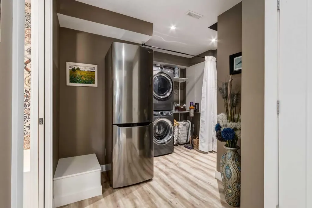 82 Brightoncrest Grove SE Calgary AB T2Z 0V5