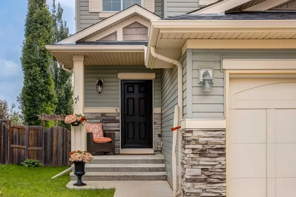82 Brightoncrest Grove SE Calgary AB T2Z 0V5