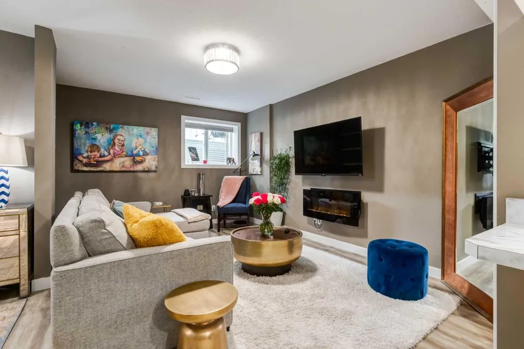 82 Brightoncrest Grove SE Calgary AB T2Z 0V5