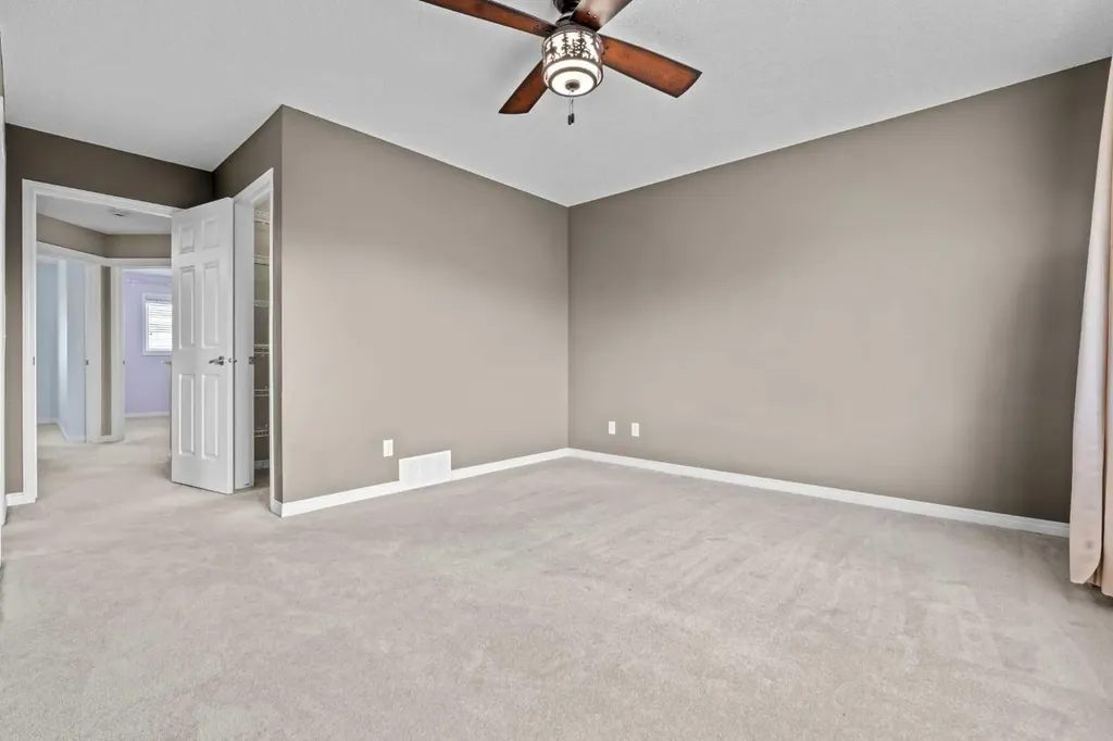 2362 Sagewood Crescent SW Airdrie AB T4B 3M8