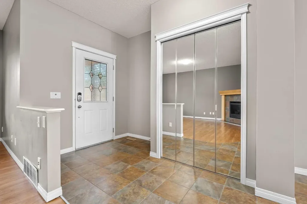 2362 Sagewood Crescent SW Airdrie AB T4B 3M8