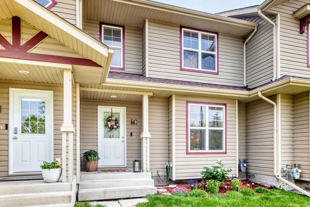 79 Lawford Avenue Red Deer AB T4R 3N6