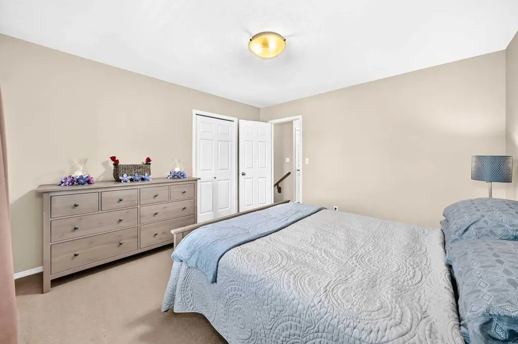 79 Lawford Avenue Red Deer AB T4R 3N6