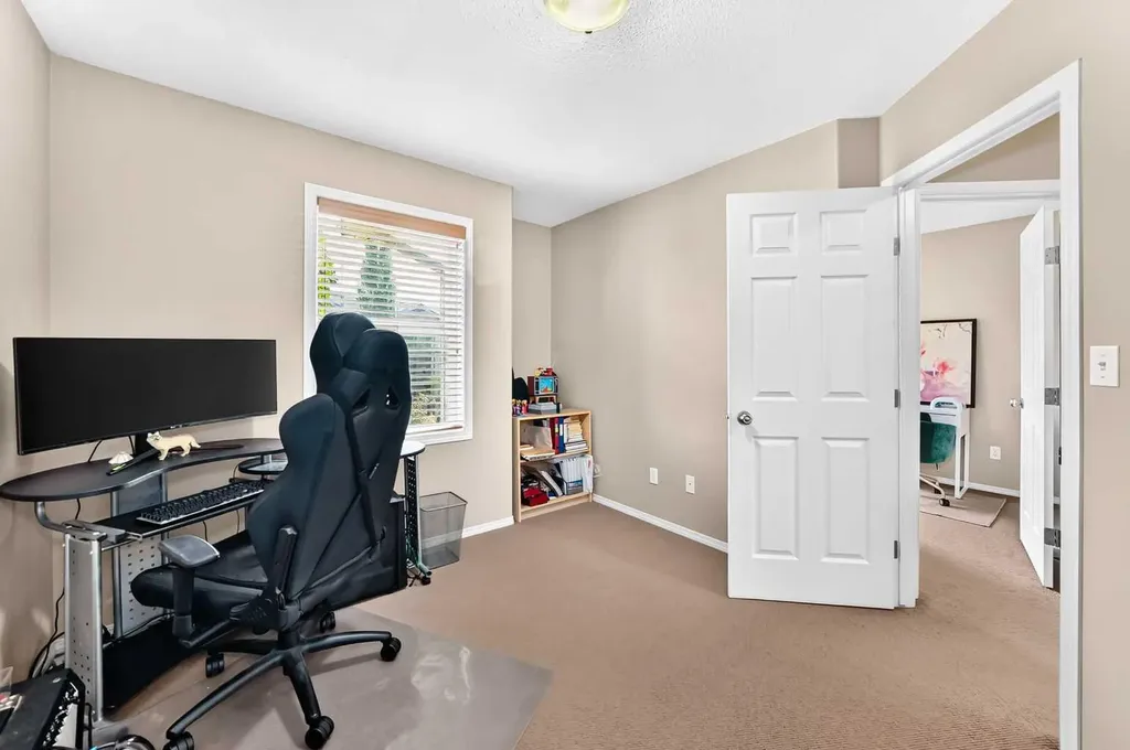 79 Lawford Avenue Red Deer AB T4R 3N6