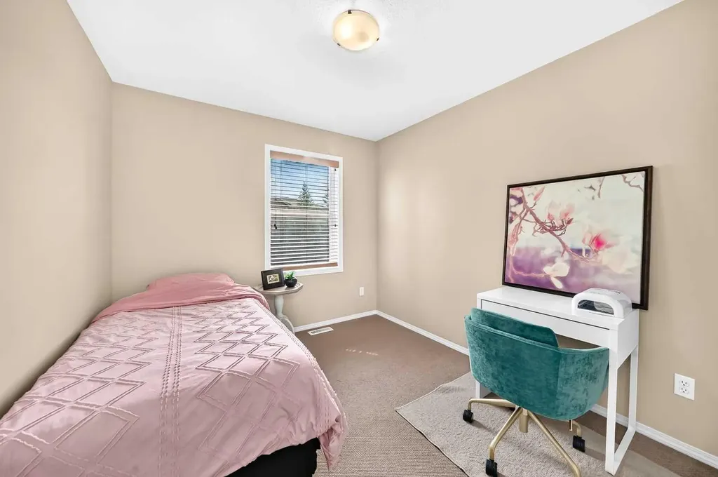 79 Lawford Avenue Red Deer AB T4R 3N6