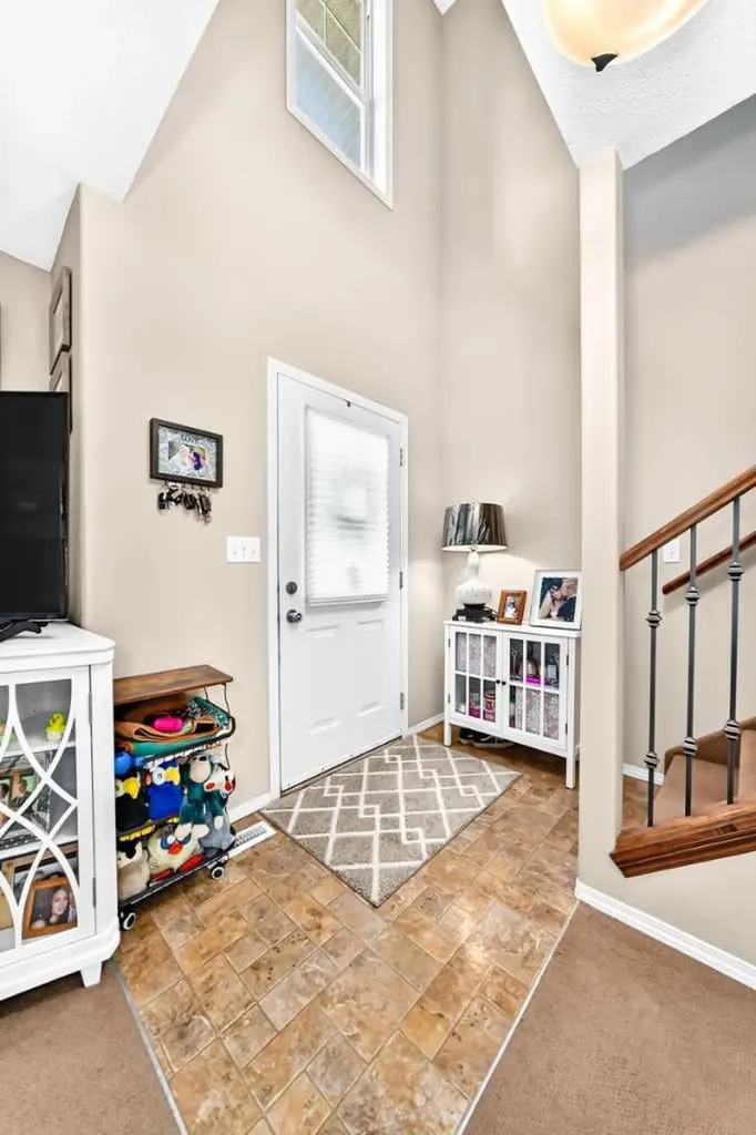 79 Lawford Avenue Red Deer AB T4R 3N6