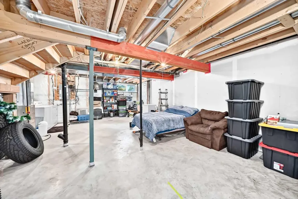 79 Lawford Avenue Red Deer AB T4R 3N6