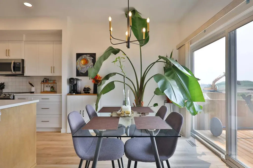 538 Malahat Green W Lethbridge AB T1J 5W4