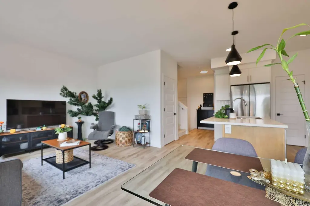 538 Malahat Green W Lethbridge AB T1J 5W4