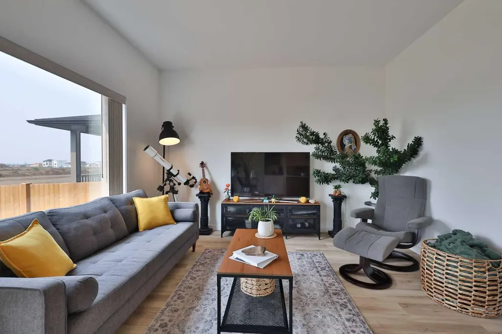 538 Malahat Green W Lethbridge AB T1J 5W4