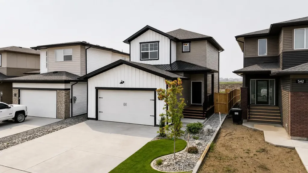 538 Malahat Green W Lethbridge AB T1J 5W4