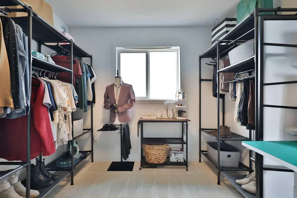 538 Malahat Green W Lethbridge AB T1J 5W4