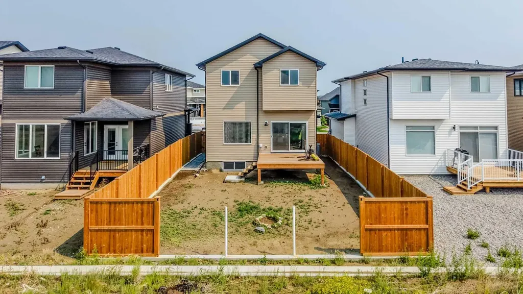 538 Malahat Green W Lethbridge AB T1J 5W4