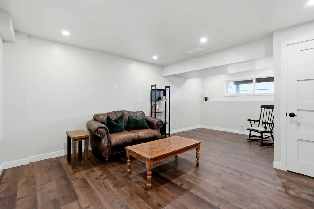 34 Walden Lane SE Calgary AB T2X 2A7