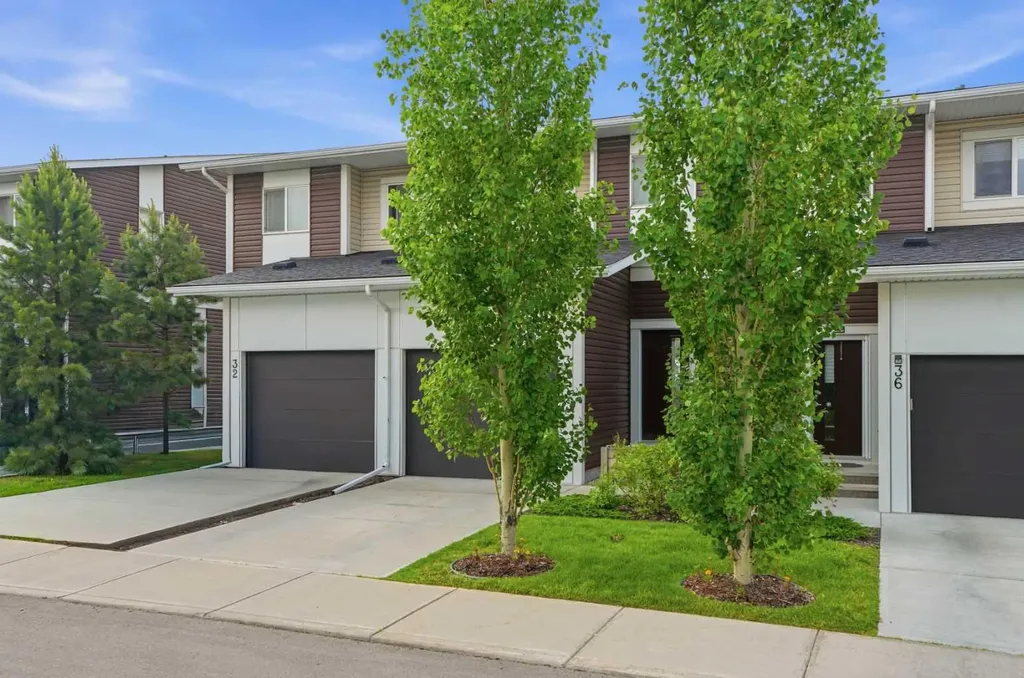 34 Walden Lane SE Calgary AB T2X 2A7