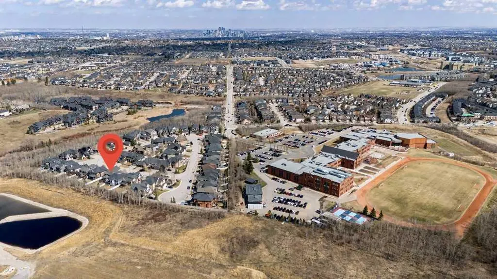 78 Aspen Cliff Close SW Calgary AB T3H 0L9