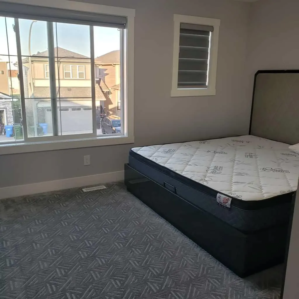 39 Saddlecrest Link NE Calgary AB T3J0Z3