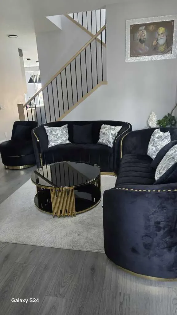 39 Saddlecrest Link NE Calgary AB T3J0Z3