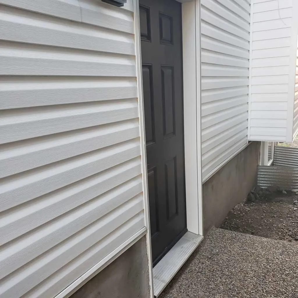 39 Saddlecrest Link NE Calgary AB T3J0Z3