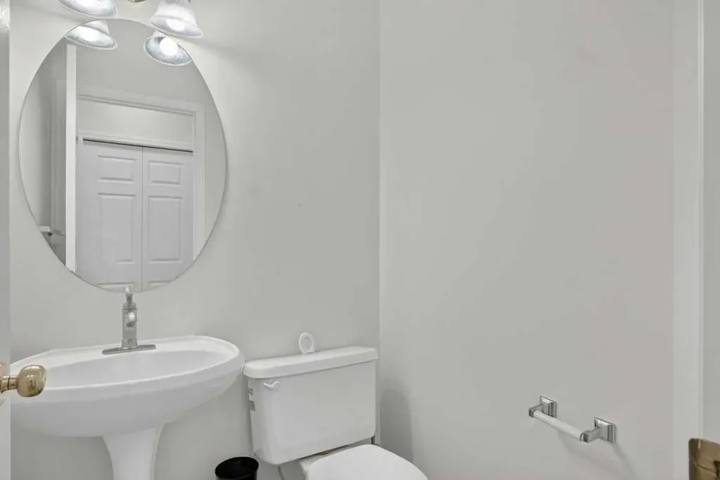338 Panamount Drive NW Calgary AB T3K 5M1