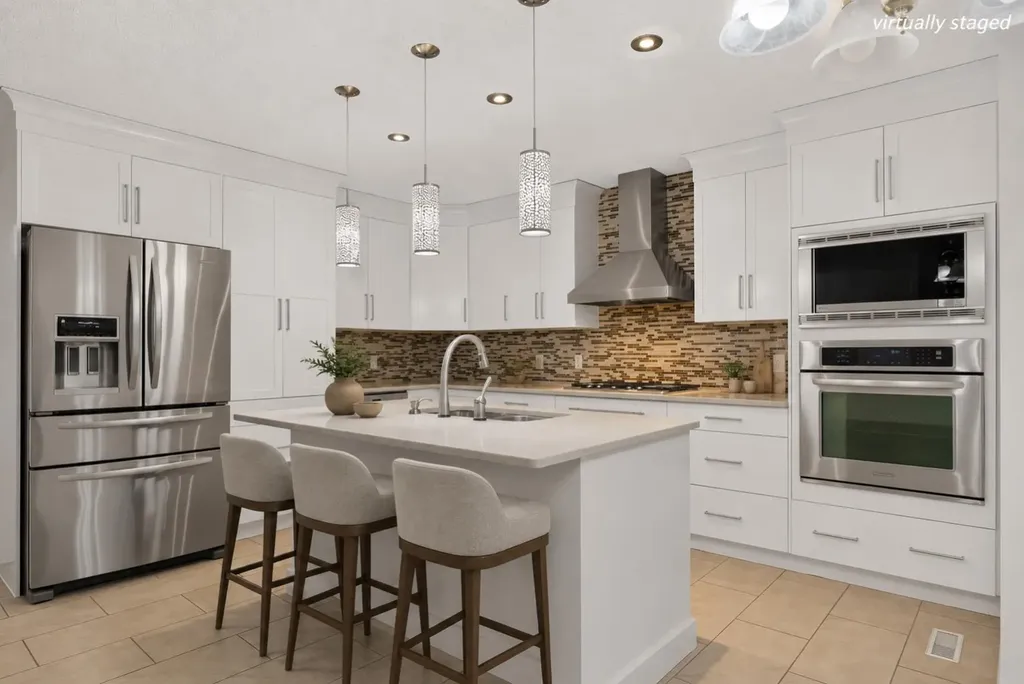 338 Panamount Drive NW Calgary AB T3K 5M1