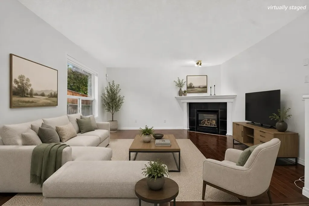 338 Panamount Drive NW Calgary AB T3K 5M1