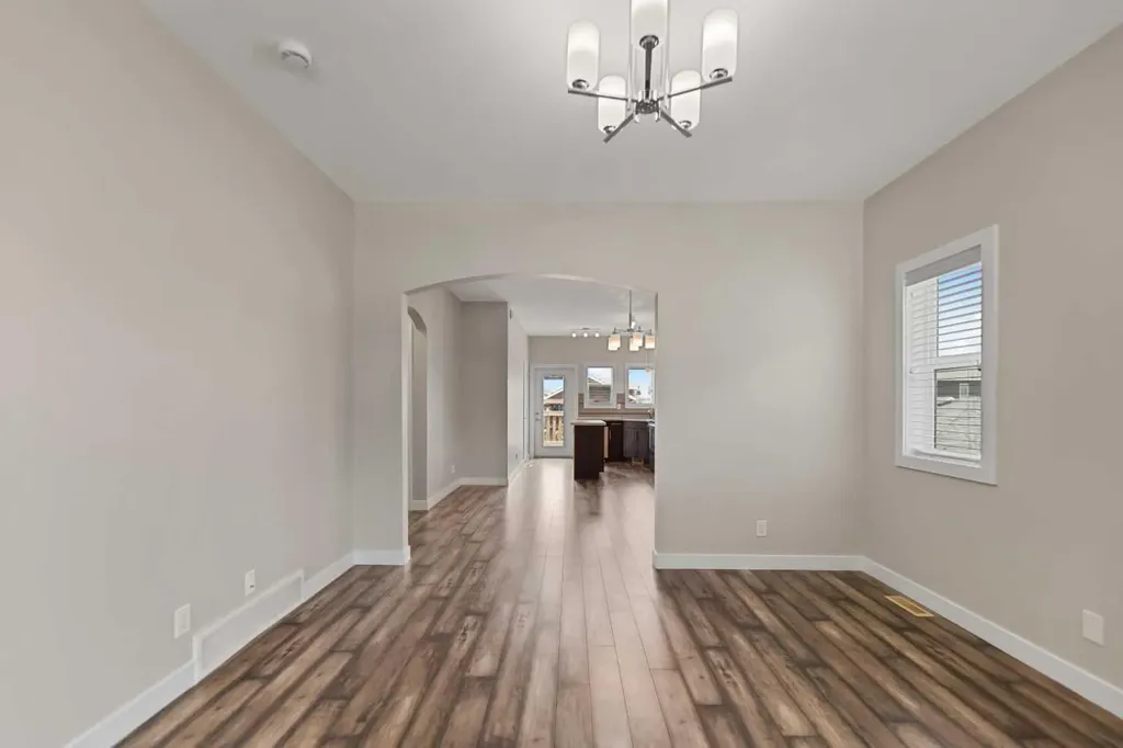 46 Village Crescent Red Deer AB T4R 0P3