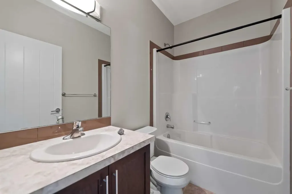 46 Village Crescent Red Deer AB T4R 0P3