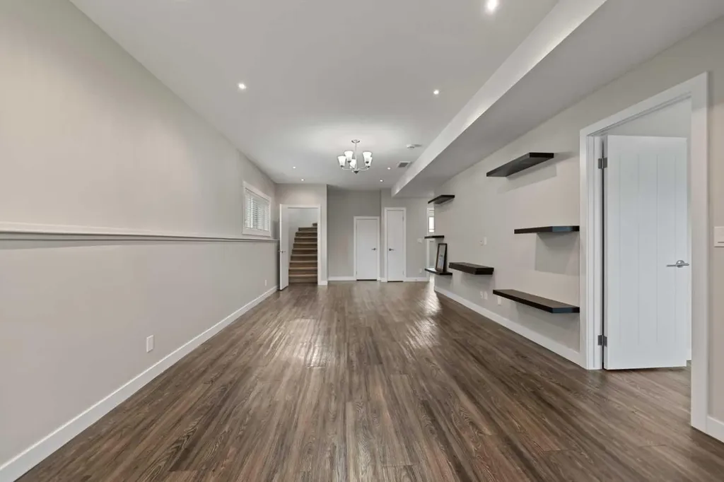 46 Village Crescent Red Deer AB T4R 0P3