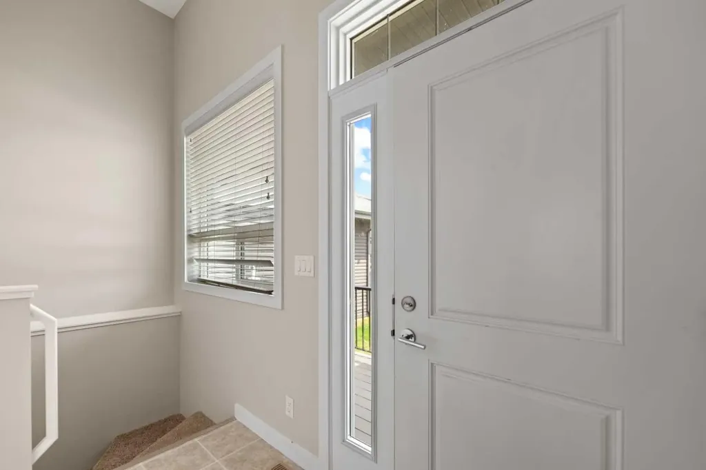 46 Village Crescent Red Deer AB T4R 0P3